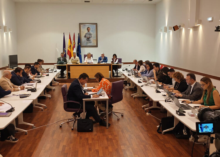 Ana Guarinos asegura que “Guadalajara ha pasado de la parálisis a la acción, tiene futuro, y lo estamos construyendo entre todos con hechos”