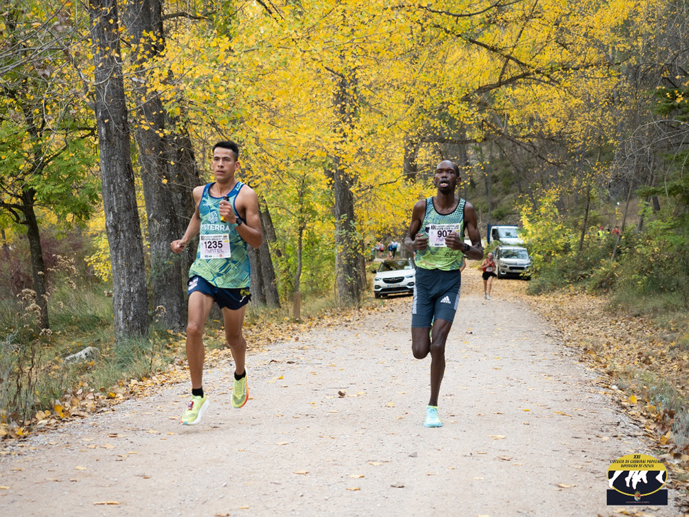 Andrés Felipe Sarta y M.ª Luisa de la Torre vencedores de la Media Maratón de Cuenca 2025