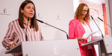 Aprobados más de 240 millones de euros para reforzar la red pública de atención a personas mayores en Castilla-La Mancha