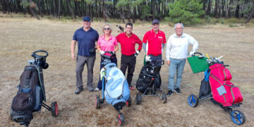 Buen ambiente en el II Torneo Virgen del Pilar en el club de golf La Vereda