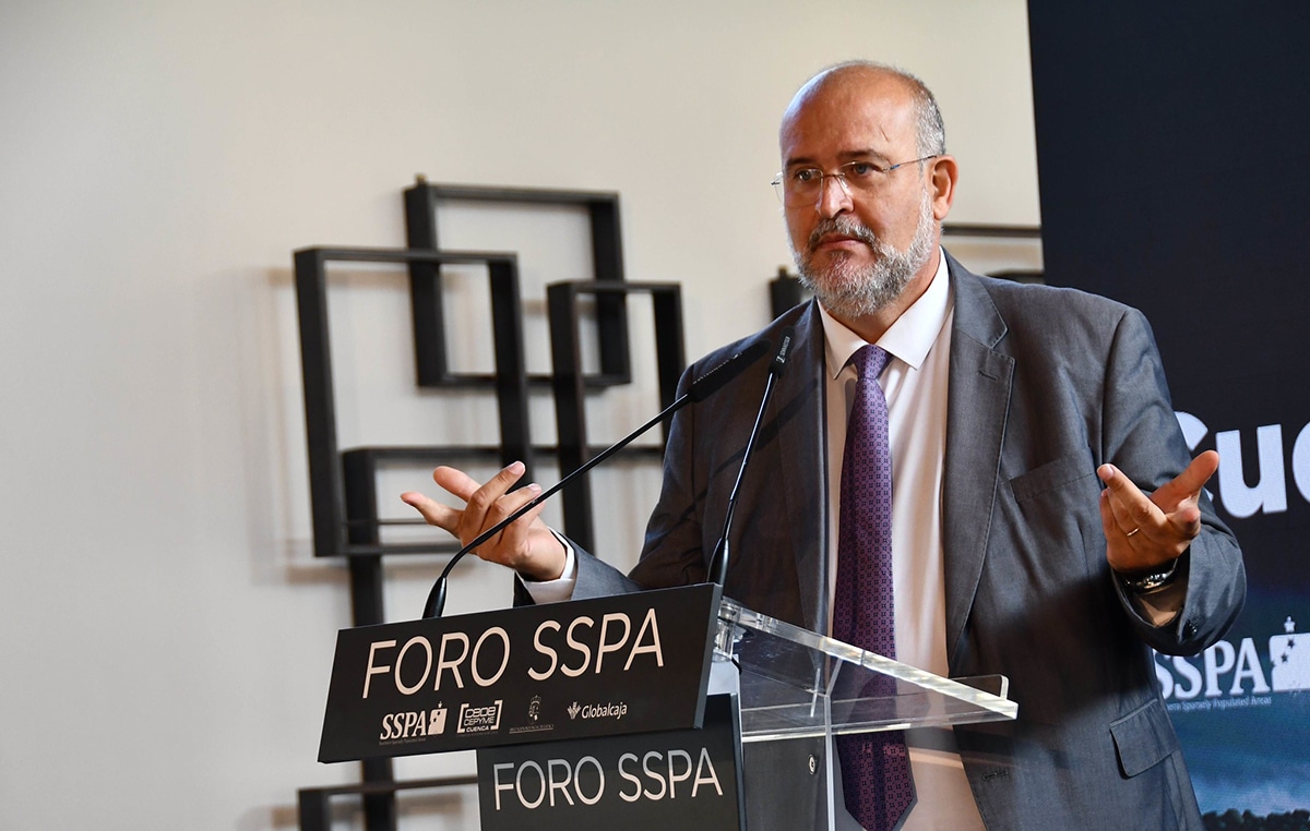 Castilla-La Mancha destinará uno de cada cuatro euros del techo de gasto para el próximo año en la lucha contra la despoblación 2 Castilla-La Mancha destinará uno de cada cuatro euros del techo de gasto para el próximo año en la lucha contra la despoblación