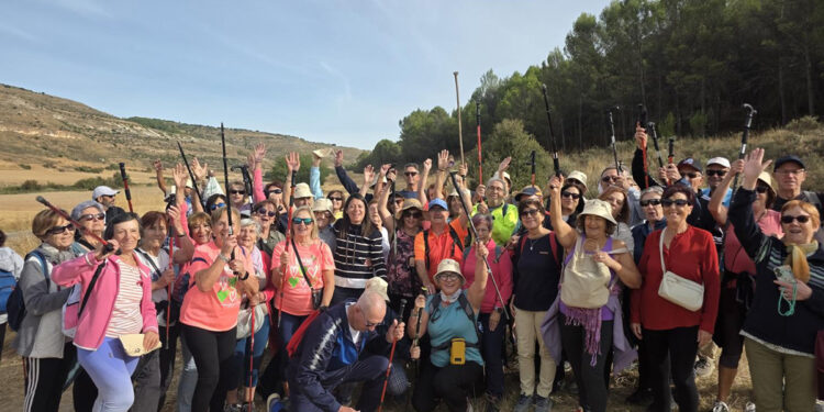Castilla-La Mancha inicia la fase de otoño del senderismo para mayores, superando ya las 200 rutas como referente en envejecimiento activo
