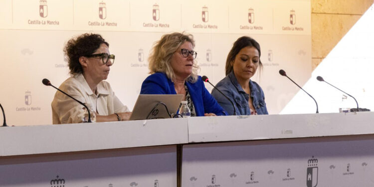 Castilla-La Mancha potencia su red de médicos centinela para la vigilancia de infecciones respiratorias agudas con un nuevo protocolo