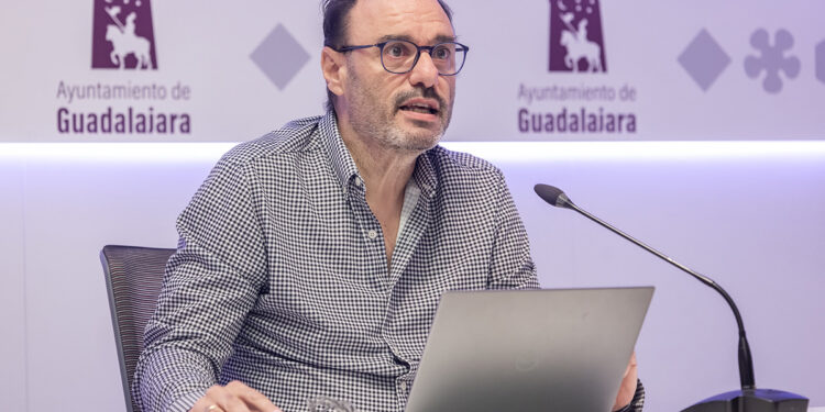 El Ayuntamiento de Guadalajara alerta que la "dejadez" de la Junta pone en peligro la continuidad del Plan Corresponsables 1 El Ayuntamiento de Guadalajara alerta que la dejadez de la Junta pone en peligro la continuidad del Plan Corresponsables