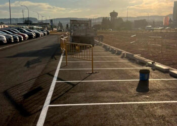 El Ayuntamiento de Guadalajara toma nota y mejora la seguridad del nuevo aparcamiento del Polígono del Henares con bordillos de protección 10 El Ayuntamiento de Guadalajara toma nota y mejora la seguridad del nuevo aparcamiento del Polígono del Henares con bordillos de protección