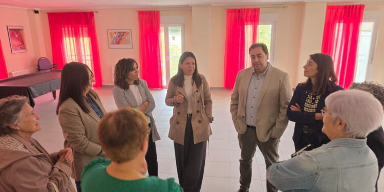 El Centro de Mayores de Huete mejora sus instalaciones gracias a una inversión de 71.000 euros 11 El Centro de Mayores de Huete mejora sus instalaciones gracias a una inversión de 71.000 euros