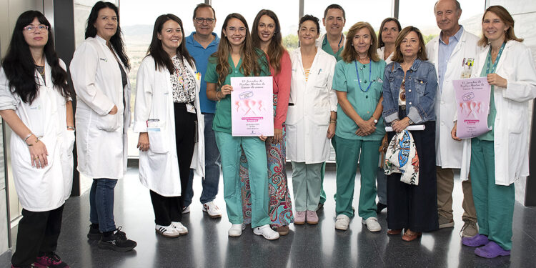 El Hospital de Guadalajara celebra una nueva Jornada de Puertas Abiertas del cáncer de mama, marcada por el 25 aniversario del Comité Multidisciplinar de Mama y Tumores Ginecológicos