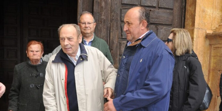 El PP de Cifuentes propone nombrar Hijo Adoptivo a título póstumo al párroco don Félix Herranz 2 El PP de Cifuentes propone nombrar Hijo Adoptivo a título póstumo al párroco don Félix Herranz