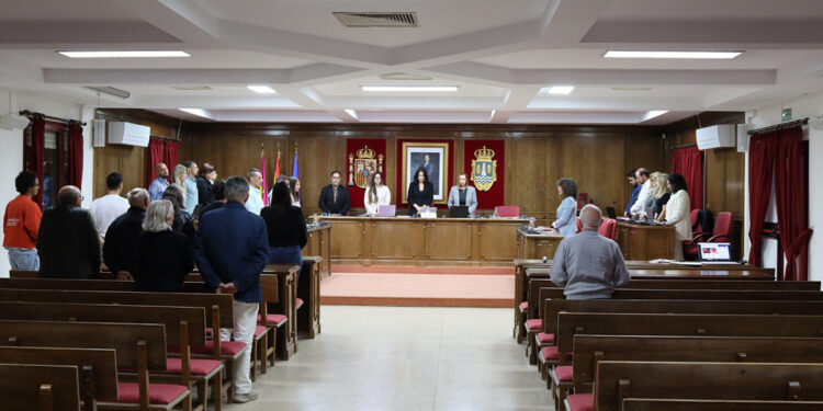 El Pleno del Ayuntamiento de Azuqueca rechaza la modificación de la ordenanza fiscal de la tasa de recogida de basuras 1 El Pleno del Ayuntamiento de Azuqueca rechaza la modificación de la ordenanza fiscal de la tasa de recogida de basuras