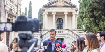 El cementerio de Guadalajara refuerza servicios y accesibilidad por Todos los Santos a la espera de 50.000 visitantes