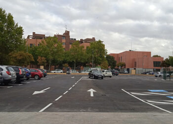 Entra en servicio el aparcamiento junto al ayuntamiento de Azuqueca