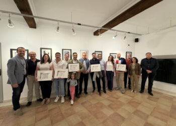 Entregados los premios a los ganadores de las dos últimas ediciones del certamen de fotografía de la Junta de Cofradías