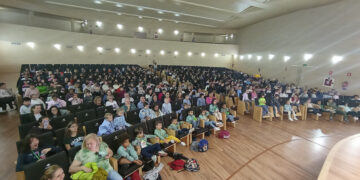 Éxito rotundo en Cuenca La XV Jornada de Teatro Inclusivo El Teatro que Une congrega a más de 400 personas