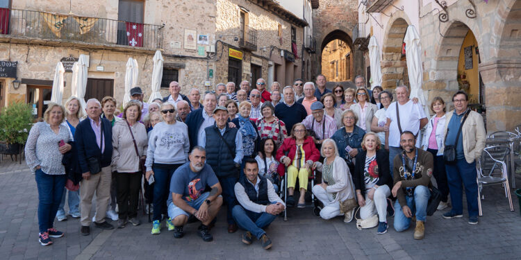 La Diputación de Guadalajara lleva a más de cien mujeres y mayores a disfrutar de las comarcas de Molina y de Atienza 3 La Diputación de Guadalajara lleva a más de cien mujeres y mayores a disfrutar de las comarcas de Molina y de Atienza