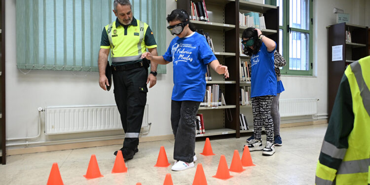 La Guardia Civil de Cuenca desarrolla talleres escolares con alumnos de la provincia 1 La Guardia Civil de Cuenca desarrolla talleres escolares con alumnos de la provincia