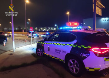 La Guardia Civil investiga a un conductor profesional que septuplicaba la tasa de alcohol permitida en la A-2