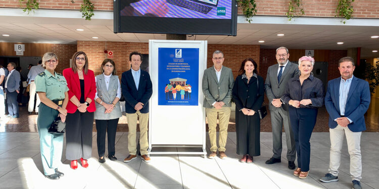 La Junta acompaña al Colegio de Secretarios, Interventores y Tesoreros de Guadalajara para celebrar su centenario 1 La Junta acompaña al Colegio de Secretarios, Interventores y Tesoreros de Guadalajara para celebrar su centenario