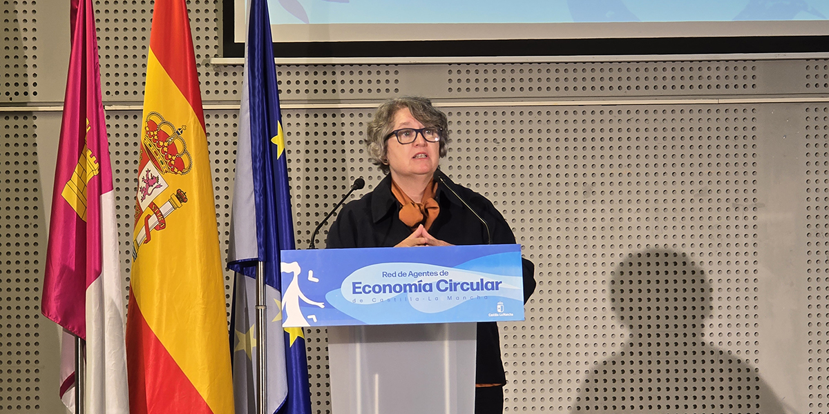 La Junta defiende que “lo sostenible, inteligente y lo que hay que hacer es cambiar las reglas de explotación del trasvase y cumplir lo legalmente reconocido” 2 La Junta defiende que “lo sostenible, inteligente y lo que hay que hacer es cambiar las reglas de explotación del trasvase y cumplir lo legalmente reconocido”