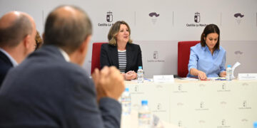 La Junta eleva hasta los 500.000 euros la cuantía destinada a la convocatoria de ayudas para incentivar viajes y eventos profesionales