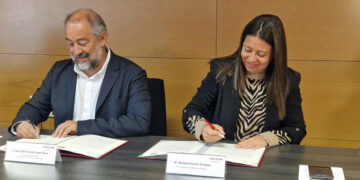 La Junta impulsa la robótica social al servicio de las personas dependientes con un convenio con la Universidad de Castilla-La Mancha