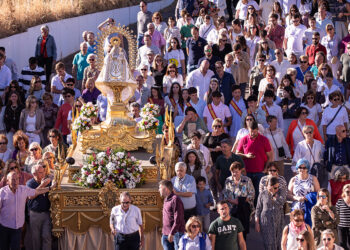 La Virgen de la Granja regresa a su ermita acompañada por sus fieles