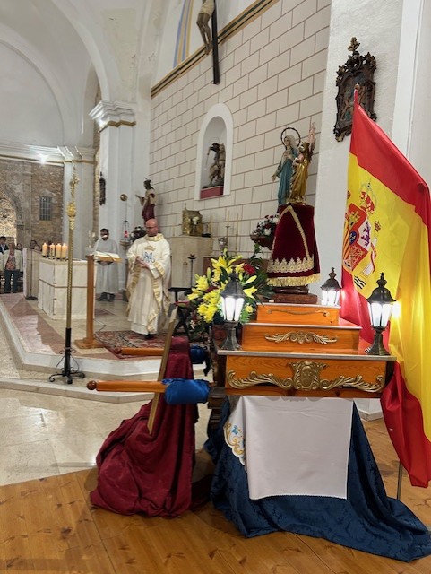 La Virgen del Pilar y la bandera de España hicieron de Cañete, santo y seña de la Serranía 2 La Virgen del Pilar y la bandera de España hicieron de Cañete, santo y seña de la Serranía