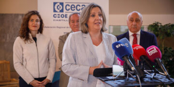 La convocatoria de ayudas a la contratación indefinida amplia su crédito hasta los 4,9 millones de euros para alcanzar medio millar de contrataciones