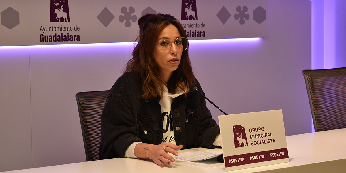 El PSOE reclama a Guarinos una nueva planificación de la limpieza en la ciudad que cubra las necesidades de todos los barrios 2 Lucía de Luz