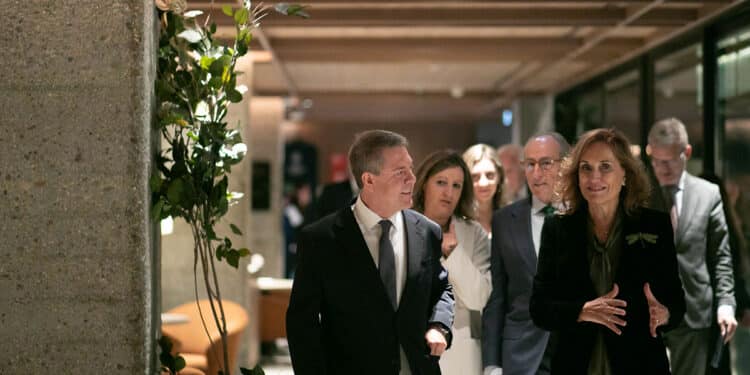 Page propone cinco grandes acuerdos “totalmente razonables” en armonización, energía, bienestar, presupuestos e infraestructuras