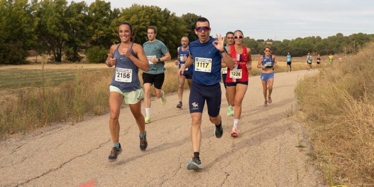 Paola María Niño y Andrés Felipe Sarta ganadores de la XII edición de la carrera popular “Pinos de Abdón”