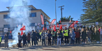 Segunda jornada de huelga en Mahle con un seguimiento del 100% en la recta final de las negociaciones por el ERE
