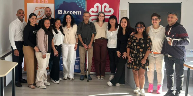 Vivienda y Empleo se unen en Azuqueca para la formación en competencias digitales