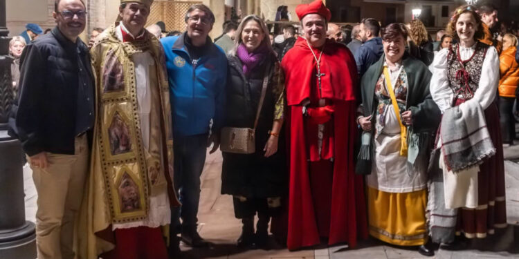 Guarinos asiste al inicio de la 35ª edición del Tenorio Mendocino