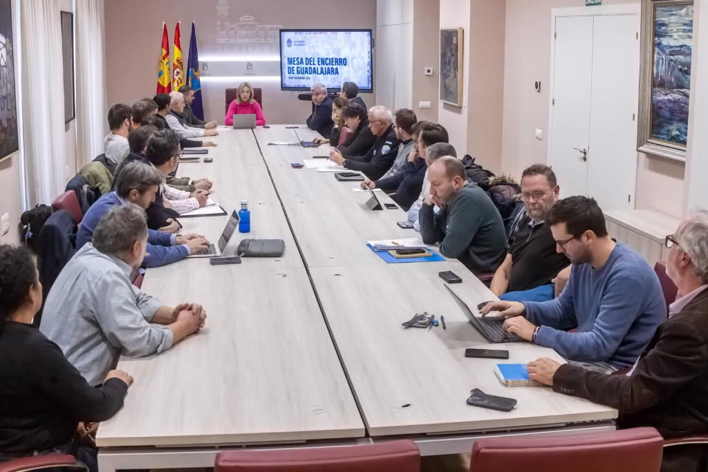 El Ayuntamiento de Guadalajara evalúa el éxito histórico de sus encierros y prepara ya las mejoras para 2026 2 El Ayuntamiento de Guadalajara evalúa el éxito histórico de sus encierros y prepara ya las mejoras para 2026