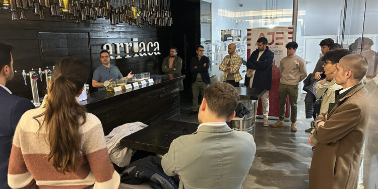 AJE Guadalajara celebra con éxito sus dos afterworks