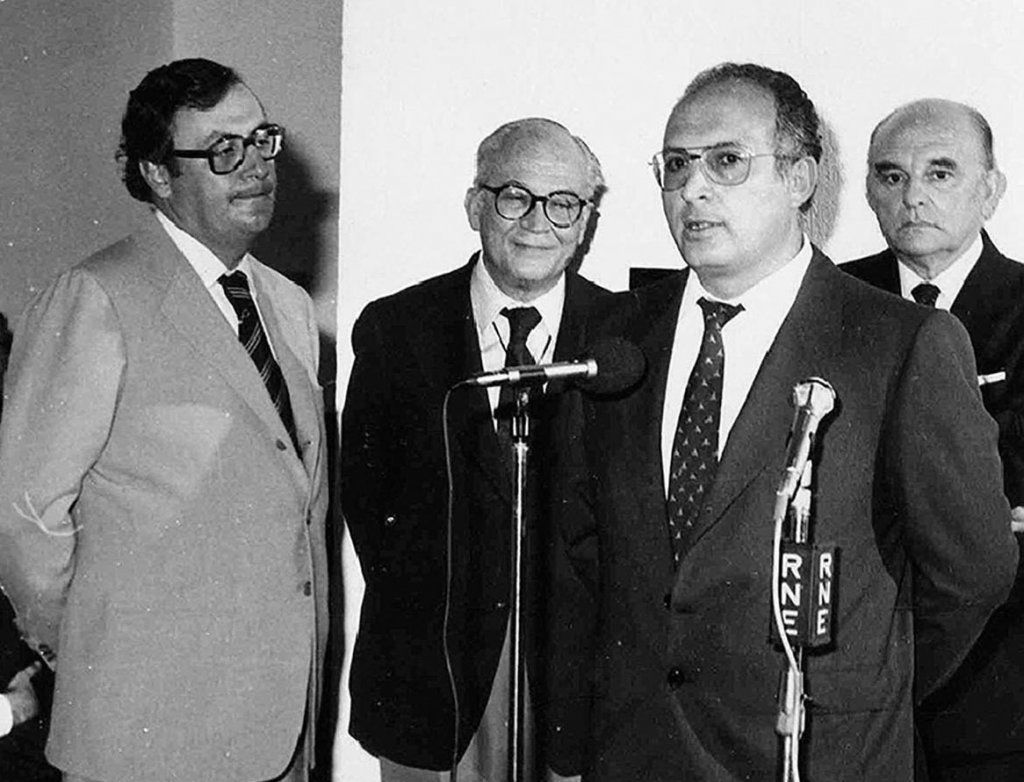 ANDRES MOYA EN 1981 1024x782 1