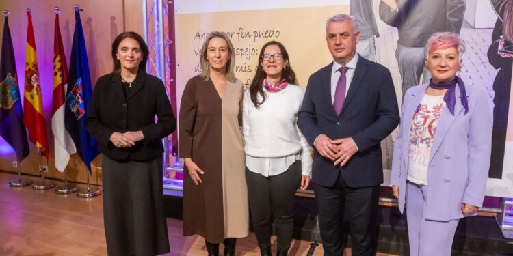 Ana Guarinos “La violencia de género no es una cuestión de ideologías, es una realidad que debemos combatir desde la unidad”