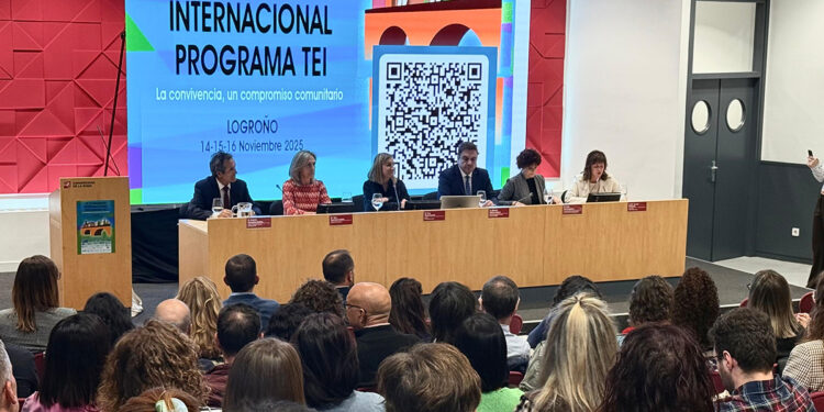 Ana Guarinos defiende la cultura del respeto en el III Congreso Internacional del Programa TEI