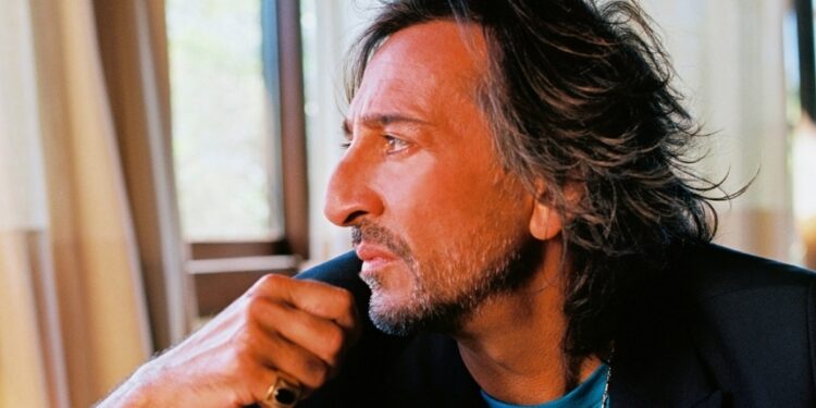 Antonio Carmona llega a Cuenca con lo mejor de su repertorio para ofrecer una gran fiesta flamenca en familia