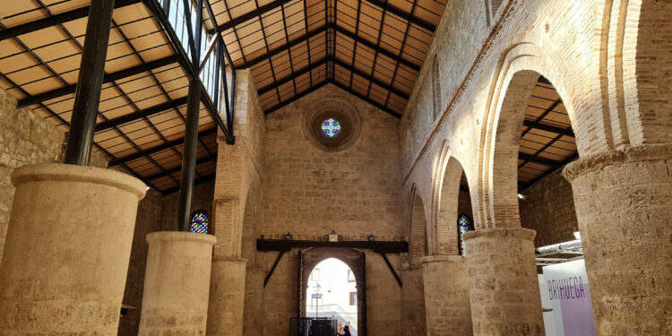 Declarada Bien de Interés Cultural la antigua Iglesia de San Miguel de Brihuega 1 Brihuega licita las obras de restauración de la iglesia de San Miguel, una inversión cercana a los 200.000 euros con fondos propios