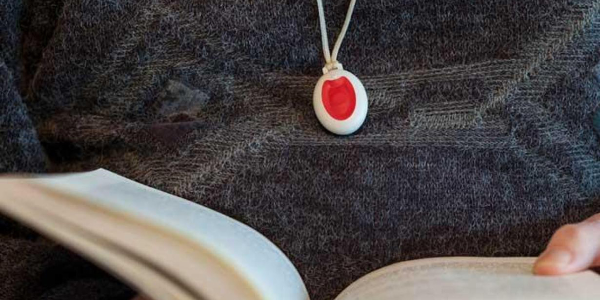 El PSOE de Cuenca destaca el reconocimiento nacional al Servicio de Teleasistencia, que atiende a 9.200 personas en la provincia 2 Colgante teleasistencia