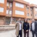 Comienza la renovación de toda la pintura exterior en el CEIP Balcón del Tajo y su polideportivo