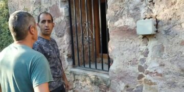 Detenido el alcalde de Villar del Humo por tener más de 200 plantas de marihuana en su casa