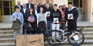 Diputación de Cuenca, Ayuntamiento, Urbaser y Candam premian a las personas que más reciclaron durante las fiestas de San Mateo