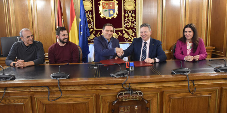 Diputación de Cuenca y Fundación Globalcaja renuevan su colaboración para fomentar el deporte a través de los circuitos provinciales 2 Diputación de Cuenca y Fundación Globalcaja renuevan su colaboración para fomentar el deporte a través de los circuitos provinciales
