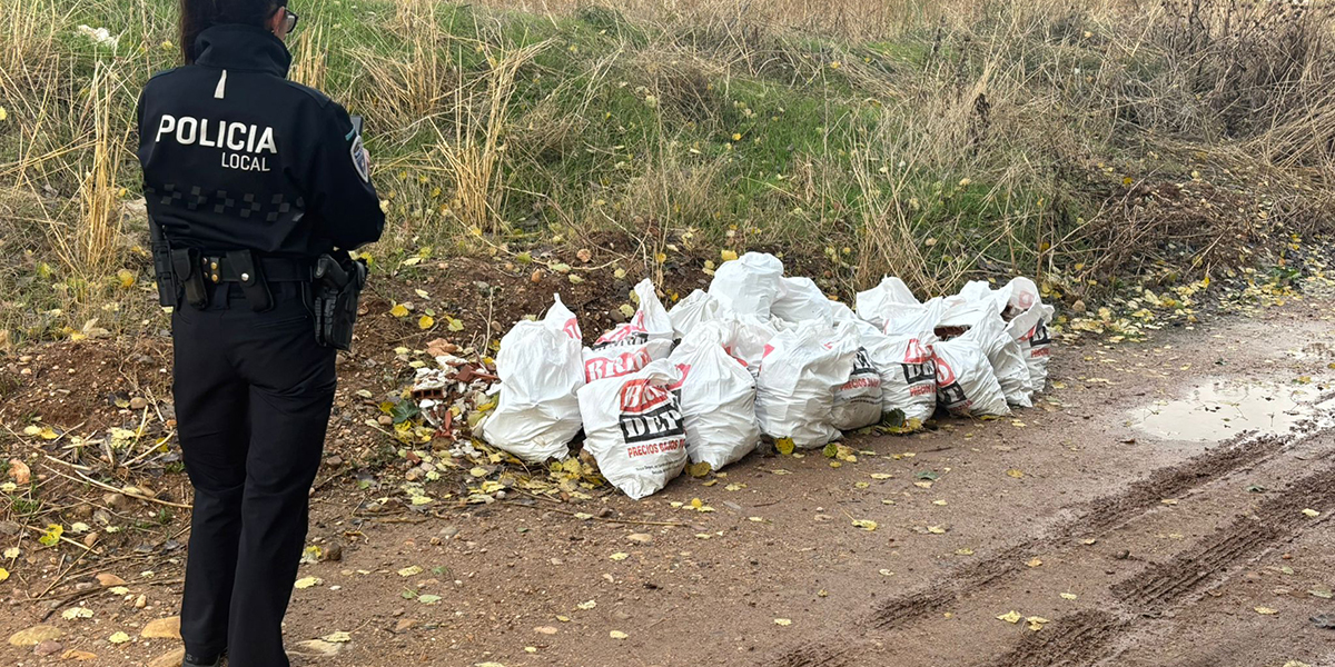 El Ayuntamiento de Azuqueca se pone serio con el bandono de escombros en la vía pública 2 El Ayuntamiento de Azuqueca se pone serio con el bandono de escombros en la vía pública