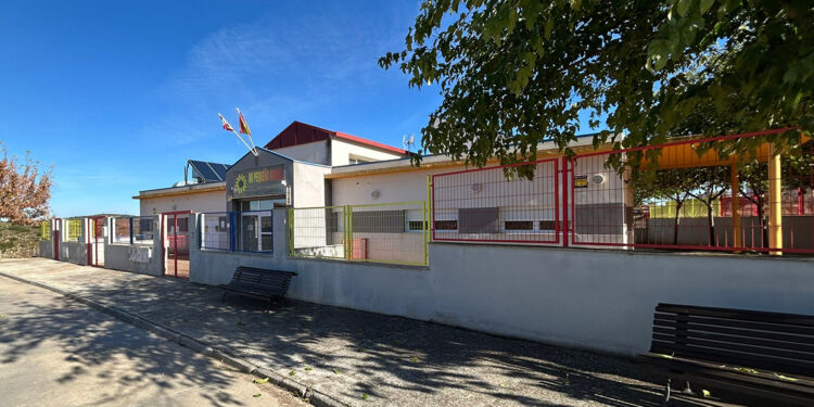 El Ayuntamiento de Fuentenovilla refuerza su apoyo a la Escuela Infantil para facilitar la conciliación de las familias 1 El Ayuntamiento de Fuentenovilla refuerza su apoyo a la Escuela Infantil para facilitar la conciliación de las familias