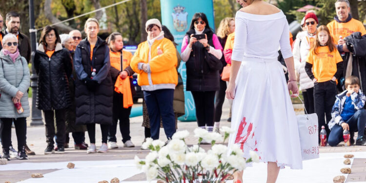 El Ayuntamiento de Guadalajara reafirma su compromiso contra la violencia de género con la III Marcha popular