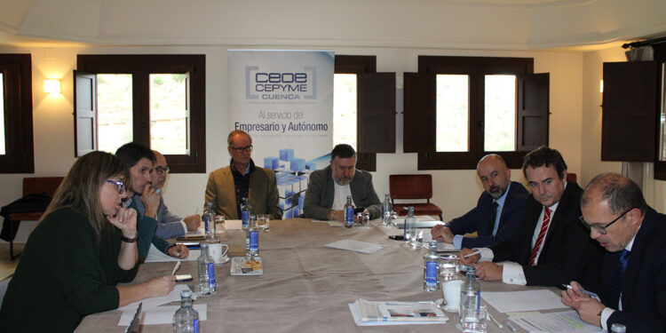 El Comité Ejecutivo de CEOE-Cepyme Cuenca insta a la unión ante los grandes proyectos que afectan a la provincia 2 El Comité Ejecutivo de CEOE-Cepyme Cuenca insta a la unión ante los grandes proyectos que afectan a la provincia