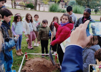 El Consejo de la Infancia de Guadalajara sella sus sueños en la ‘Cápsula de Tiempo’ como cierre del Mes de la Infancia